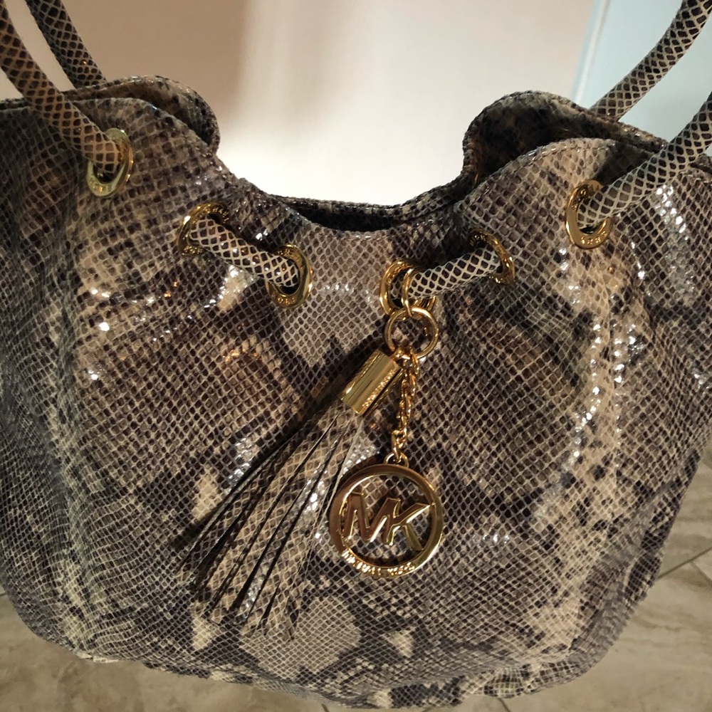 New Michael Kors handbag